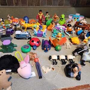 Vintage & Retro Toy Lot – McDonald’s Happy Meal, Figures, Plush, Keychains